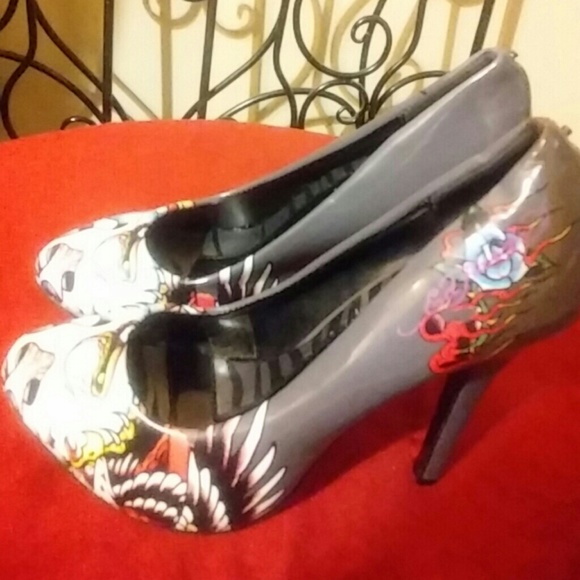 Ed Hardy Heels - Picture 3 of 6